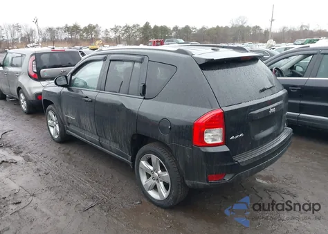 2011 Jeep Compass Limited z USA, uszkodzony, nr VIN 1J4NF5FB3BD154251